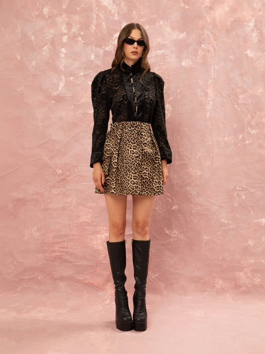 LEOPARD VEGAN-LEATHER MINI SKIRT - BEIGE