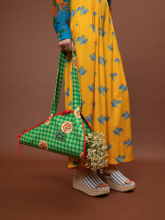 FLOWERS TOTE BAG - PICNIC GREEN