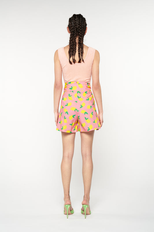 PLEATED SHORTS - LEMONS