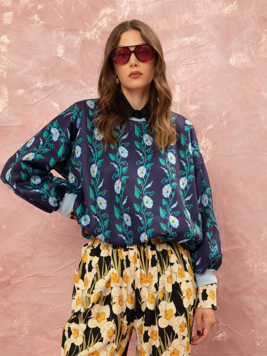 CROPPED FUTTER SWEATER - MOONFLOWERS