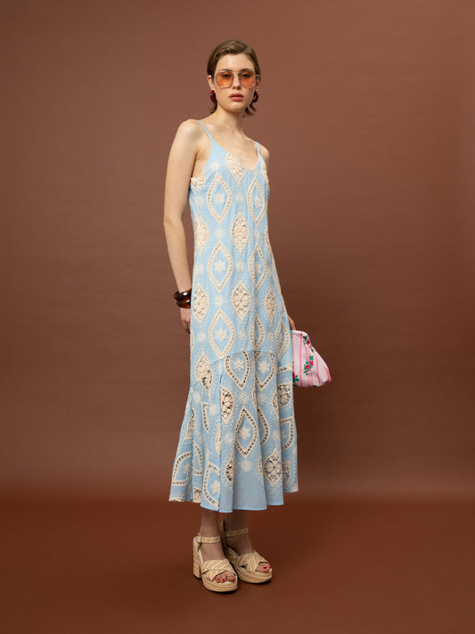 TIERED BRODERIE DRESS - LIGHT BLUE