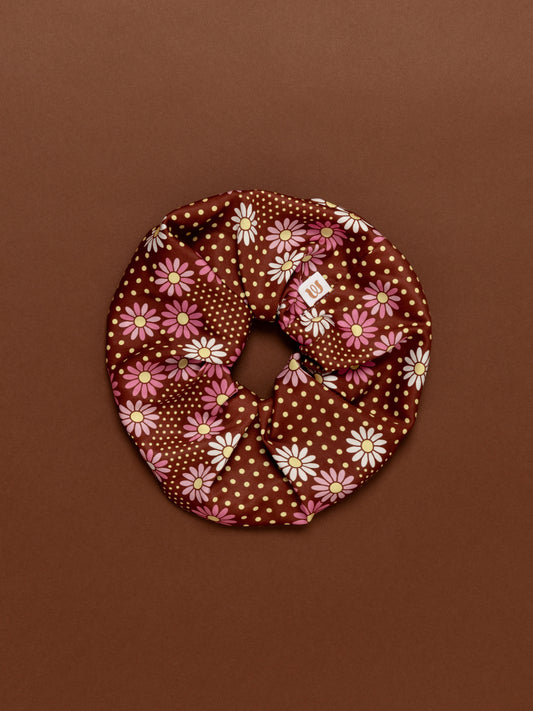 SCRUNCHIE - DAISIES CHOCO
